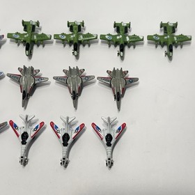 1989 Micro Machines Black Grey Stealth Bomber Carring Case w/ 19 Aircraft Toys