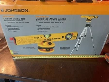 Johnson Level & Tool Laser Level Kit w/ Tripod 9100/40-0909 Original Packaging