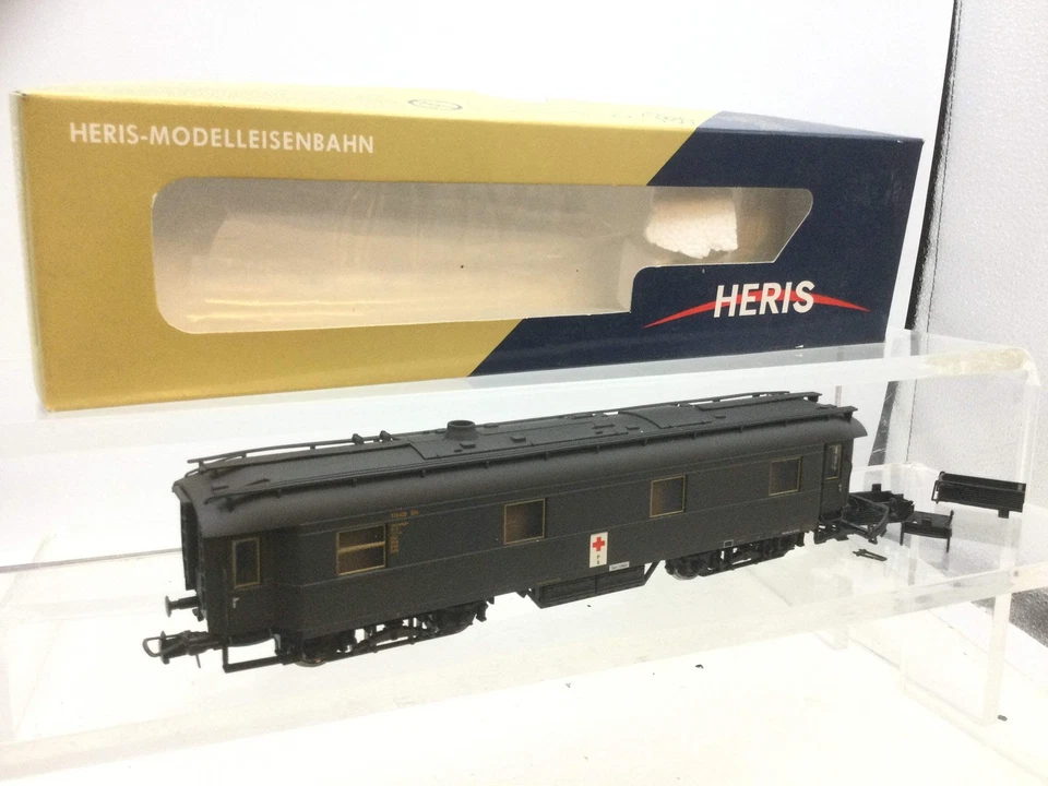 Heris 11210-4 Spur HO Krankenhauswagen DR - Bild 2 von 2
