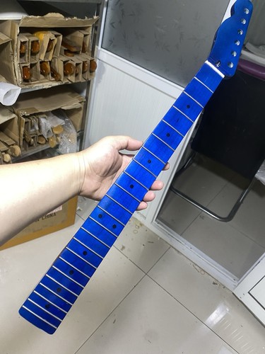 Reverse Big head 22 Fret 24 Chitarra Elettrica Collo Acero Palissandro Tastiera giallo lucido