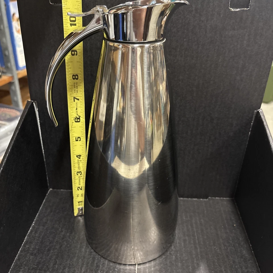 EMSA Eleganza Coffee Carafe Stainless Steel Vacuum Insulated Jug 1.3 Liter 44 oz - Image 2 of 4