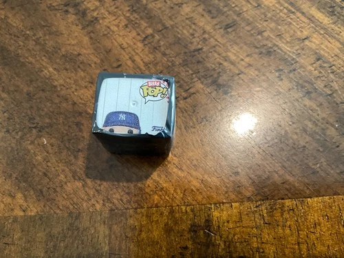 2026 Topps Series 1 Funko Bitty POP Aaron Judge Yankees Mini-Figure Super Box