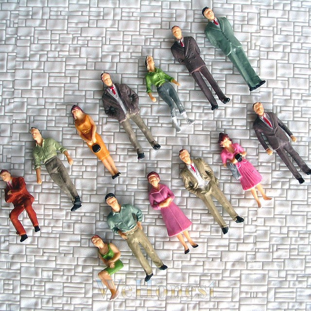 130 pcs O scale 1:48 Painted Figures People Passenger F 130 pcs O scale 1:48 Painted Figures People Passenger F