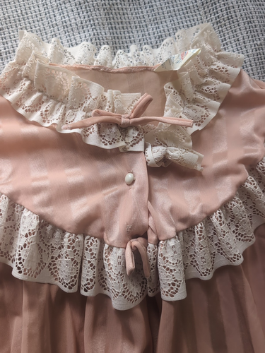 Juego de camisón y bata vintage años 60 70 longitud media sedoso y femenino pequeño melocotón - Imagen 9 de 13