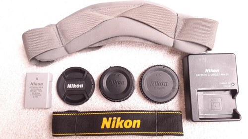Nikon D3500 DSLR Camera w/18-55mm VR Lens + Premium Case, 1,485 Clicks - Nice! - Picture 6 of 24