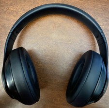 Beats Studio3 Over the Ear Wireless Headphones - Matte Black