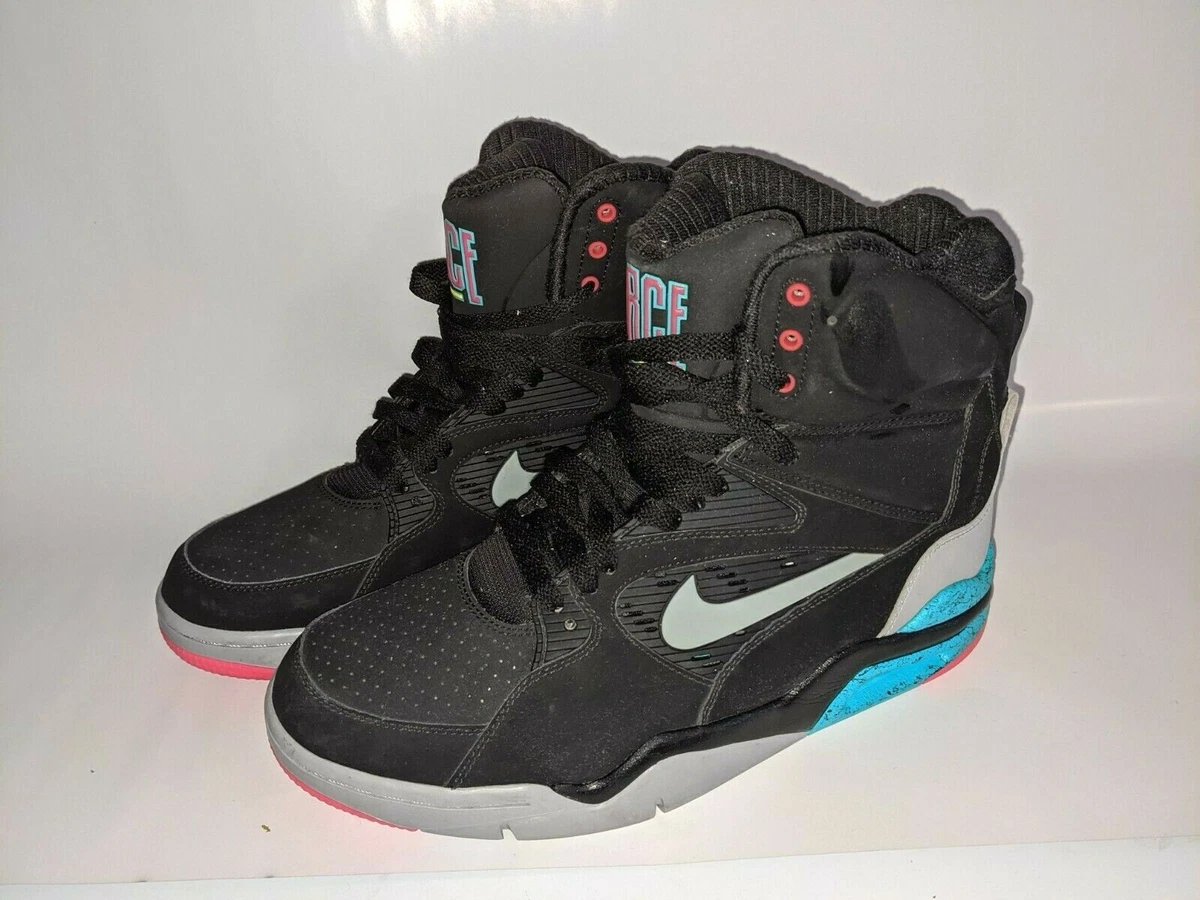 Nike air command force cheap spurs