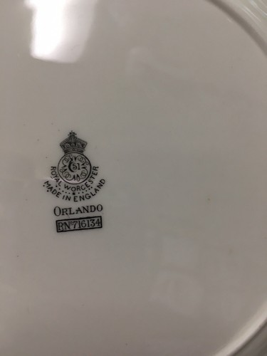 (10) c.1927 Royal Worcester 'Orlando' Blue Band 9.125" LUNCHEON PLATES RdN716134 - Picture 9 of 10
