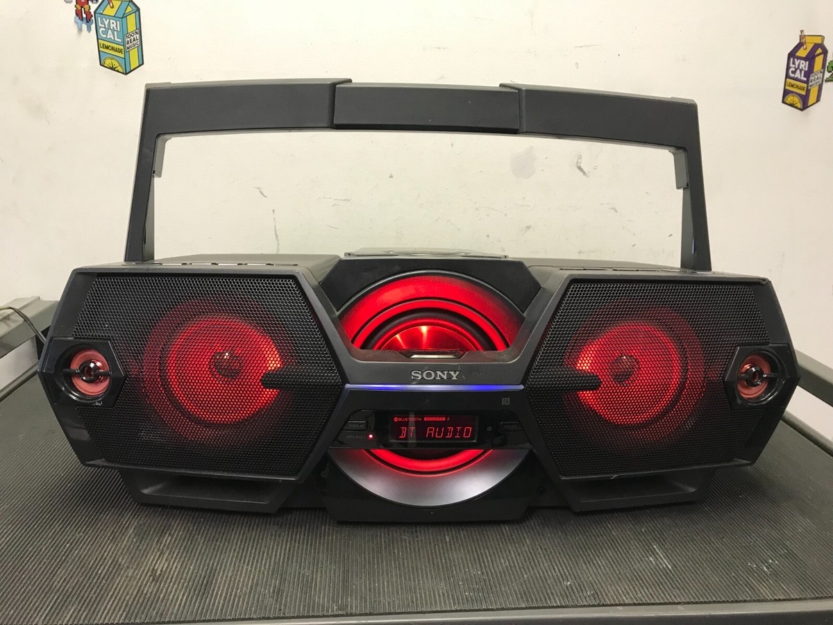 Sony ZS-BTG900 Personal Audio System *Parts (READ) w/Power