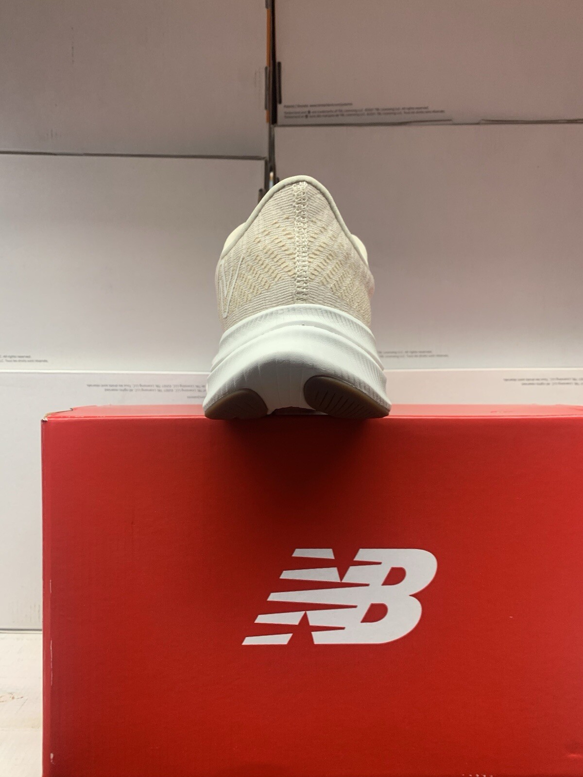 NEW BALANCE FUEL CELL PROPEL V4 Men's NEW Medium Width thumbnail 2