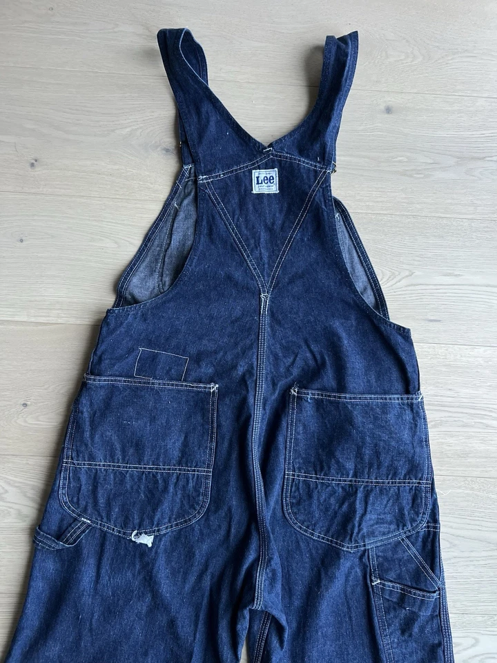 Lee Denim Overalls  Vintage 32-34 Waist - Image 3 of 4