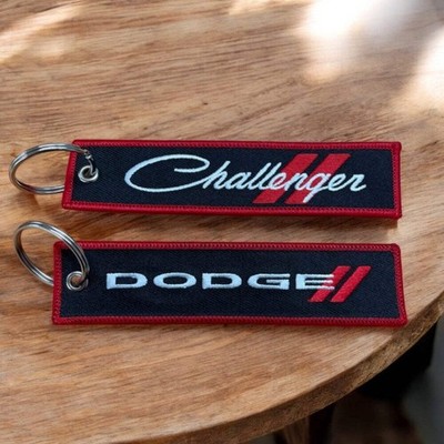 Keychain - Dodge Challenger Script - Pull