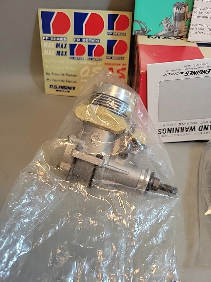 Brand New OS Max 40 FP 2-Stroke Nitro Engine — FP Series Vintage 1988 - Image 3 of 4