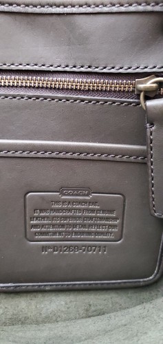 Coach Legacy Field Bag Umhängetasche dunkelgrün handschuhgegerbtes Leder 2012 Neu ohne Etikett - Bild 9 von 9