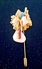 Miriam Haskell Signed Vintage seashell, colored bead gold loose beads Stick Pin