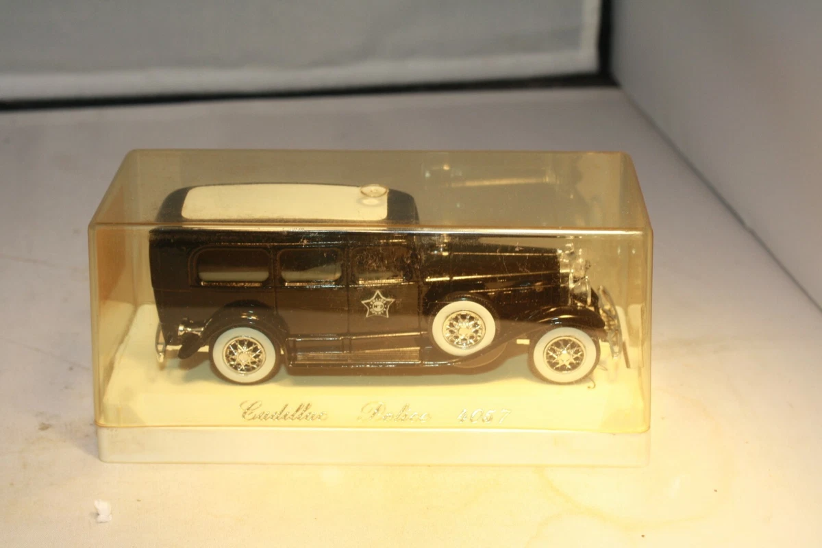 Solido Cadillac 1931 Vehicle Year Vintage Manufacture Diecast Cars