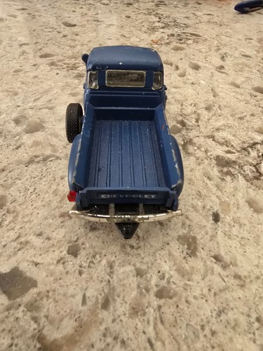 VINTAGE ROAD CHAMPS OLD NAVY C3100 PICKUP TRUCK BLUE 1:36 SCALE DIECAST *NICE* - Picture 4 of 6