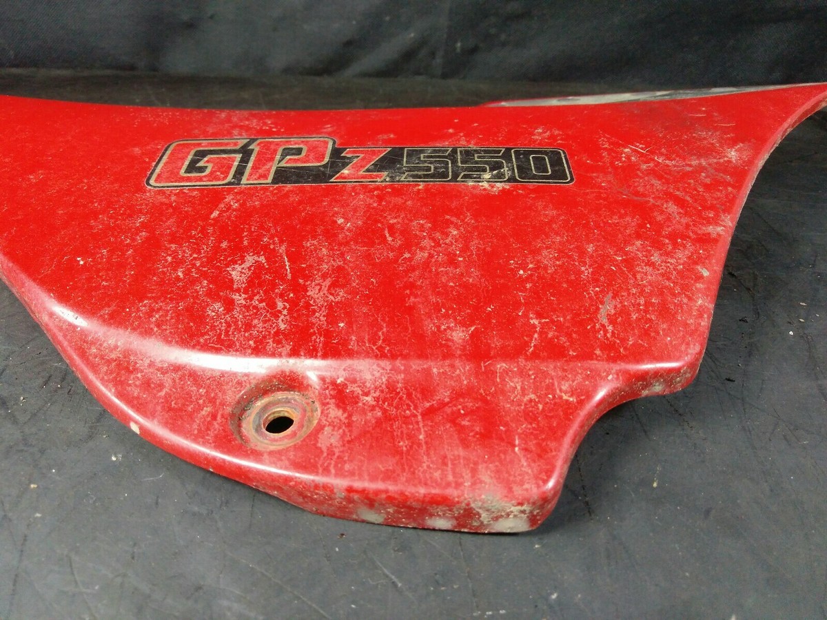 1984 KAWASAKI GPZ 550 ZX GPZ550 ZX550 RIGHT SIDE Panel COVER