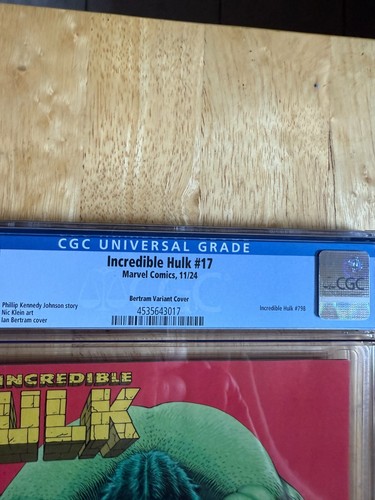 INCREDIBLE HULK #17 CGC 9.8 - JAN BERTRAM COVER! - Picture 3 of 4