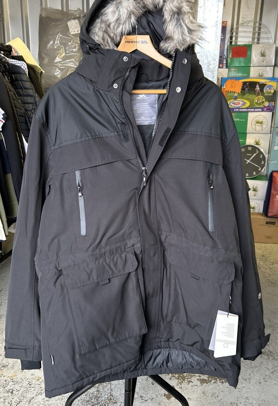 (RL) Trespass Mens Rain Jacket Zip Off Hood Waterproof Jacket Pillaton XL