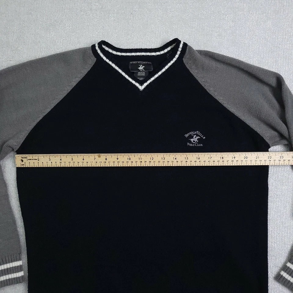 Vtg 80s Beverly Hills Polo Club V Neck Sweater Men's Medium Black Logo Acrylic - Image 4 of 4