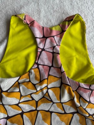EMILIO PUCCI イーグル レース 刺繍 タンクトップ Sサイズ程 EMILIO PUCCI Tank Top Size XS Geometric Pattern Stretch New From