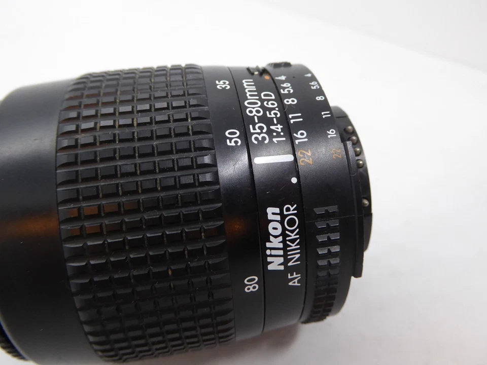 Nikon AF 35-80mm f/4-5.6 D Zoom Lens Digital SLR Cameras+ filter + cap working - Image 2 of 4