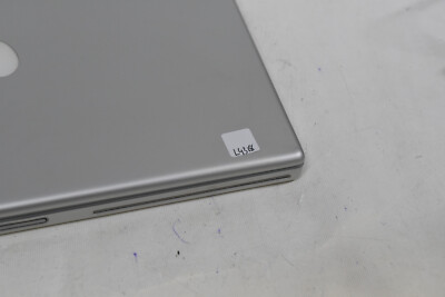 Apple MacBook Pro 1.1 15 Apple MacBook Pro 1.1 15