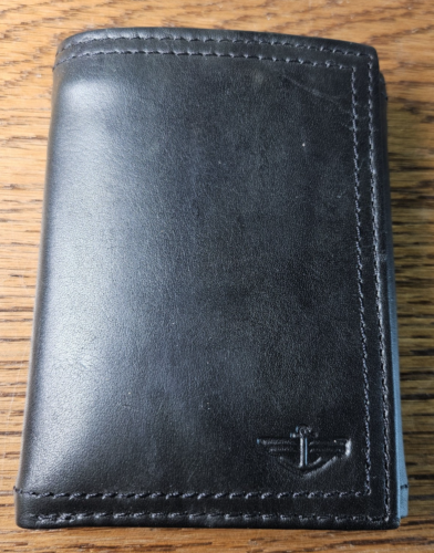 Dockers Uomo Vera Pelle Trifold Finestra ID 6 Slot per Carte di Credito - Foto 2 di 6