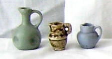 VINTAGE MINIATURE ITEMS THREE CERAMIC JUGS –