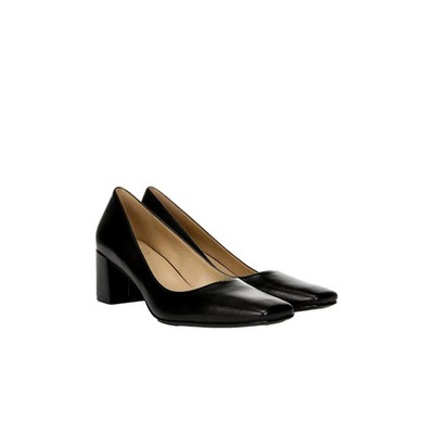 Naturalizer Karina Black Leather G5099L1001 Women's Size 7.5  N -