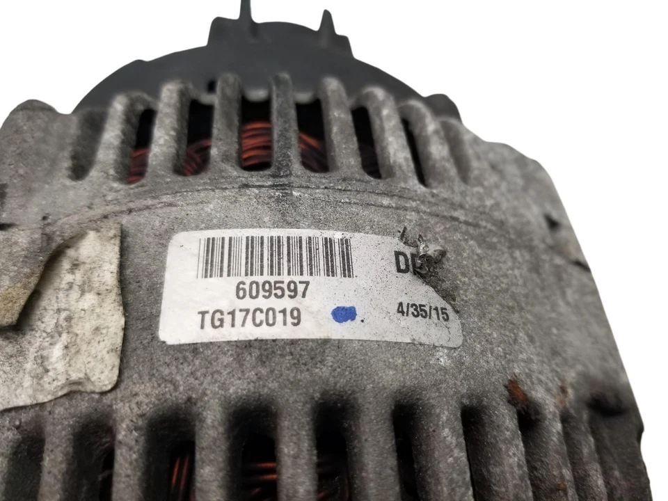 Volkswagen Passat Alternator 1968 Diesel 5 Speed Manual 2009 CBDC - Image 4 of 4