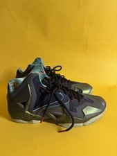 Nike LeBron 11 King’s Pride Talla 13 Hombres Zapatos de Baloncesto Dorado Retro Raro