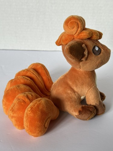 Pokemon Center 2019 Pokemon Fit Vulpix Serie 2 Piccolo Peluche Giocattolo - Foto 3 di 9