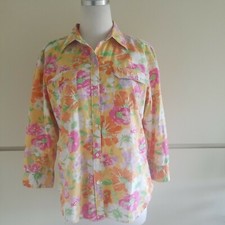 CHAPS Ralph Lauren Women's Medium 3/4 Sleeve Floral Shirt, Front Pockets,  EUC