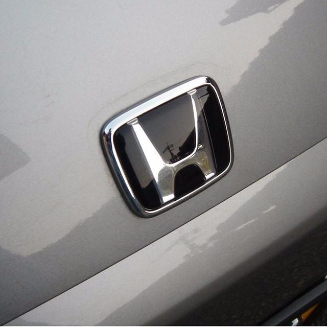 Honda S2000 S2K REAR EMBLEM JDM H BLACK Genuine OEM 75701S2A000ZB