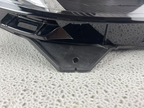 Perfect! 2020-2024 Corvette C8 Right Passenger LED Headlight OEM 85135937 - Picture 13 of 15