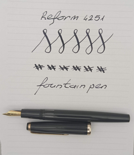 REFORM 4252 PISTON DARK GRAY FOUNTAIN PEN 14K F FLEX NIB VINTAGE RARE COLOR