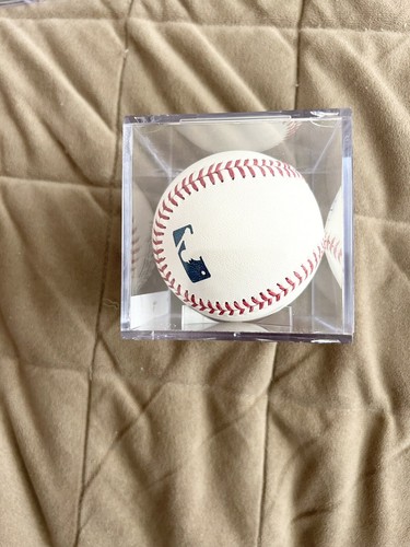 ⚾️  Brandon Finnegan Autographed OML Baseball w/ Plastic Cube B2 - Bild 7 von 8