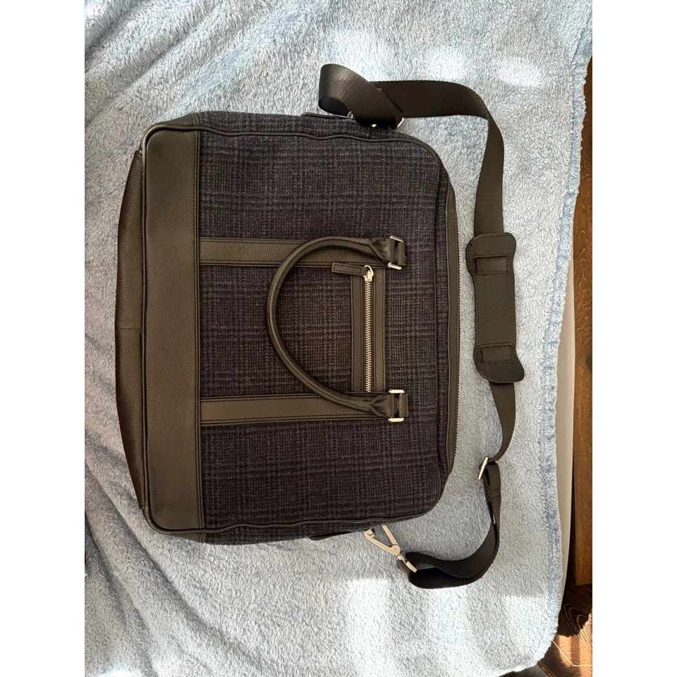 Bolso para portátil Banana Republic/Weston Soft azul lana a cuadros con cuero de vaca Foto 2 de 4