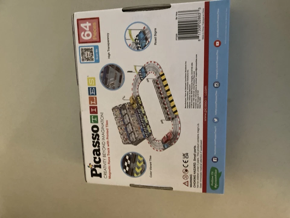 Picasso Tiles Magnetic Race Track with Printed Tiles 64 Pieces NIB - Image 3 of 4