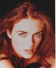 Elizabeth HURLEY-"Austin Powers" GORGEOUS English Actress Signed 8x10 Photo