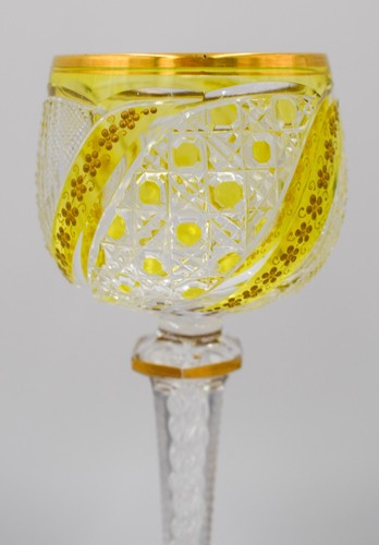 Saint Louis Yellow Cut to Clear Glass Wine w/Air Twist Stem - Nice - Picture 2 of 6