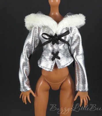 Bratz Sasha Charmz Chrome Silver Shirt Top Fits G1 G2 and some G3 MH Dolls