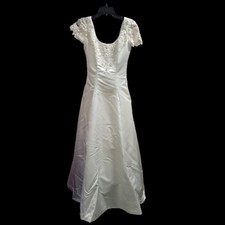 Ivory Wedding Dress