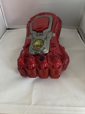 Avengers Marvel Legends Series Endgame Power Gauntlet Articulated Glove Light/up