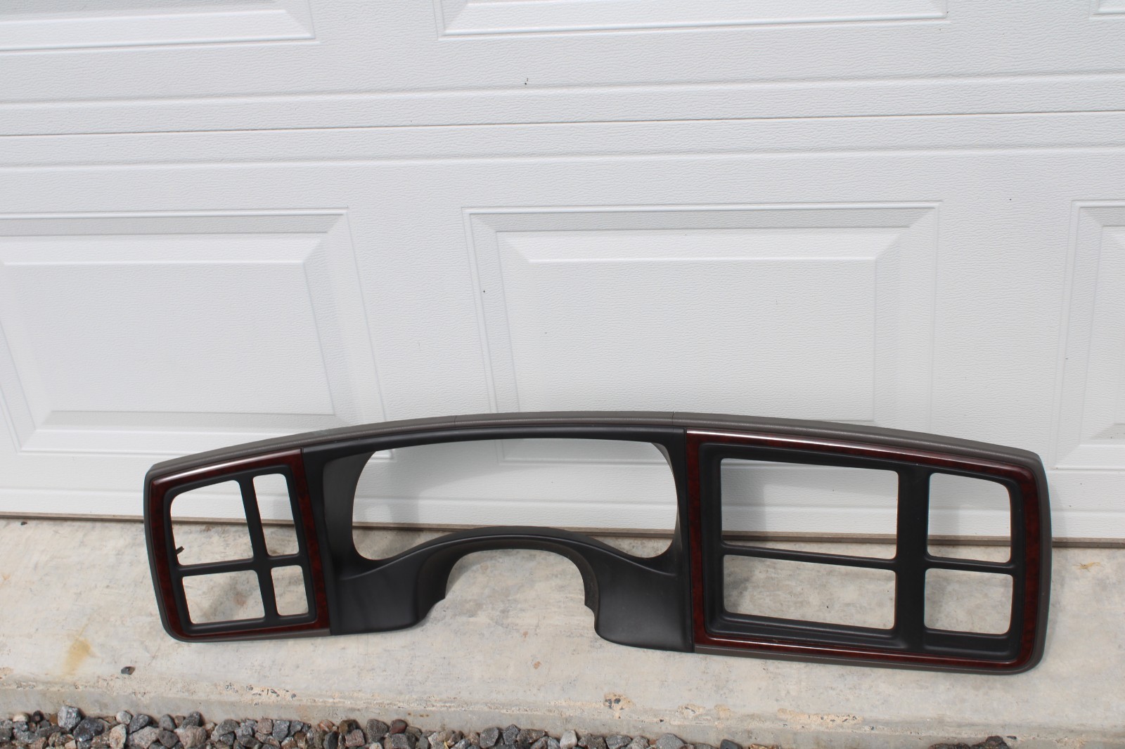 Picture 1 of 6