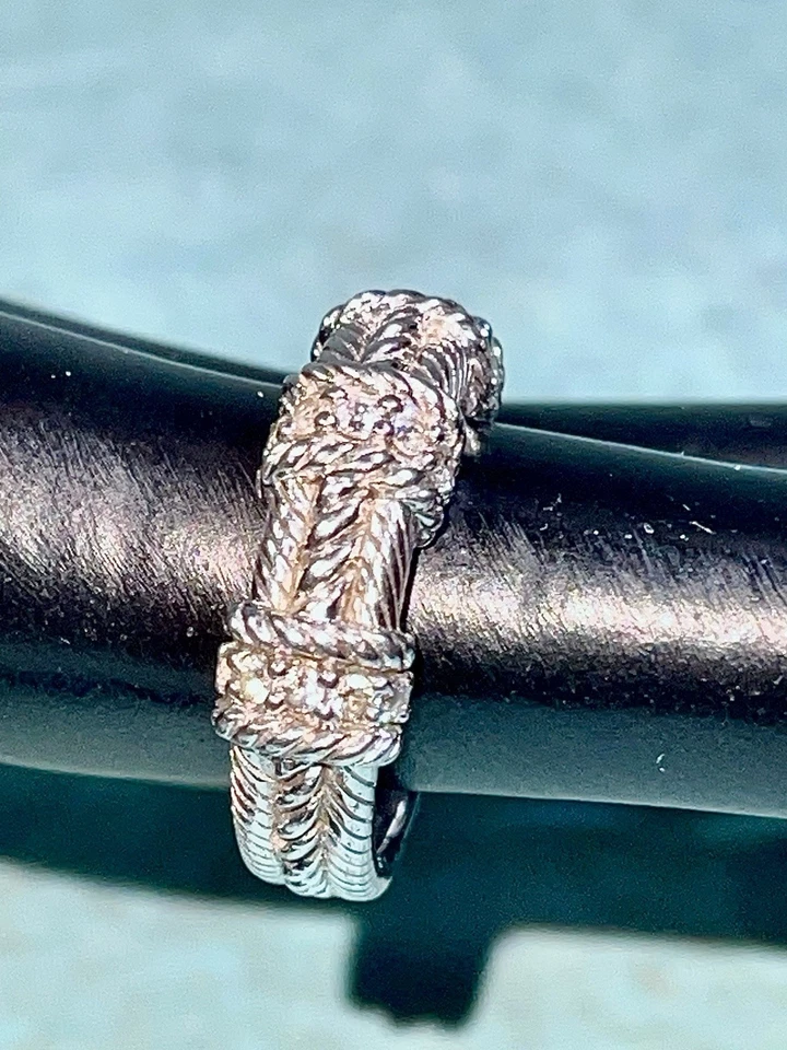 Anillo Judith Ripka Plata Esterlina Diamonique Circonita Talla 8 Excelente Estado Foto 3 de 4