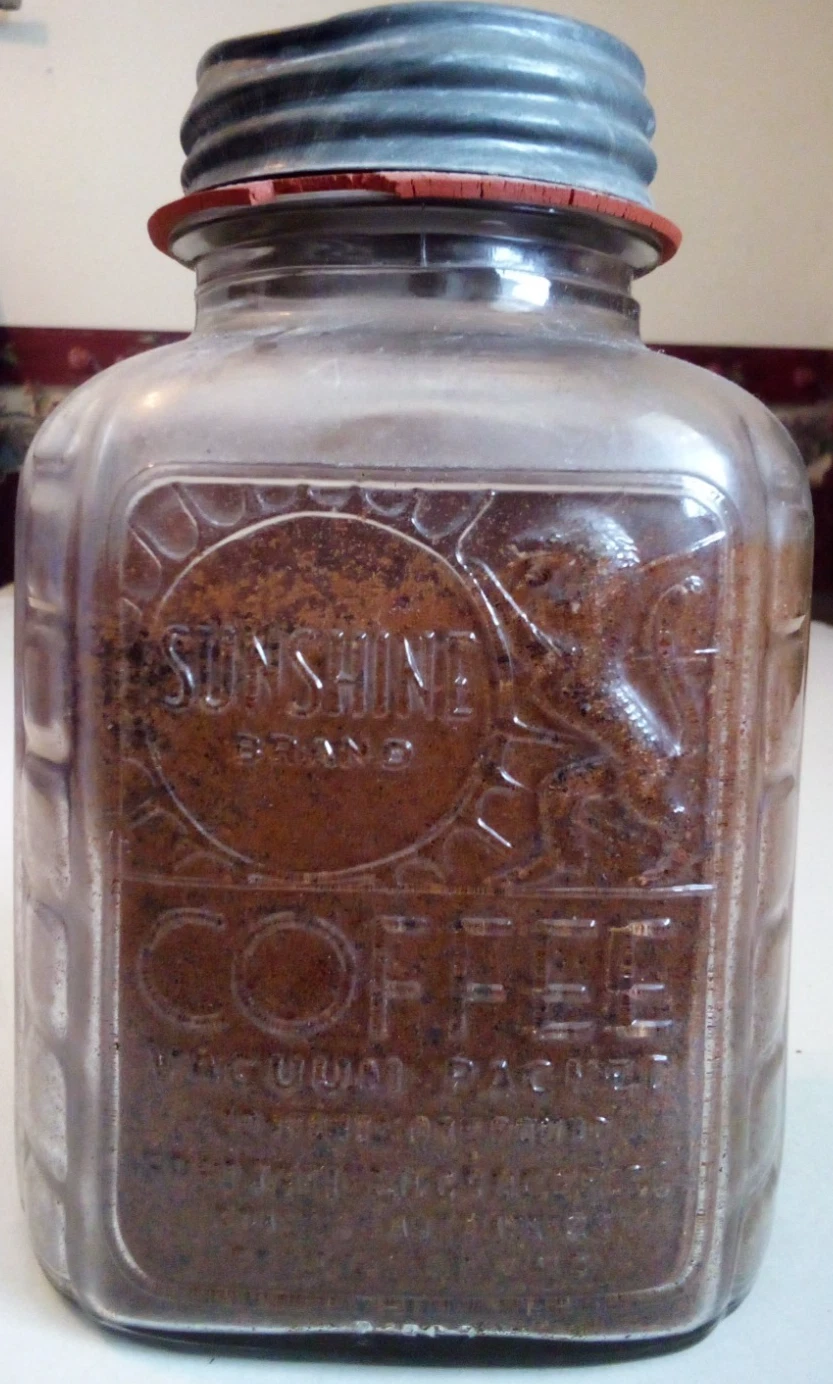 VTG SUNSHINE COFFEE QUART GLASS JAR SPRINGFIELD GROCER CO W/ZINC BALL JAR LID V