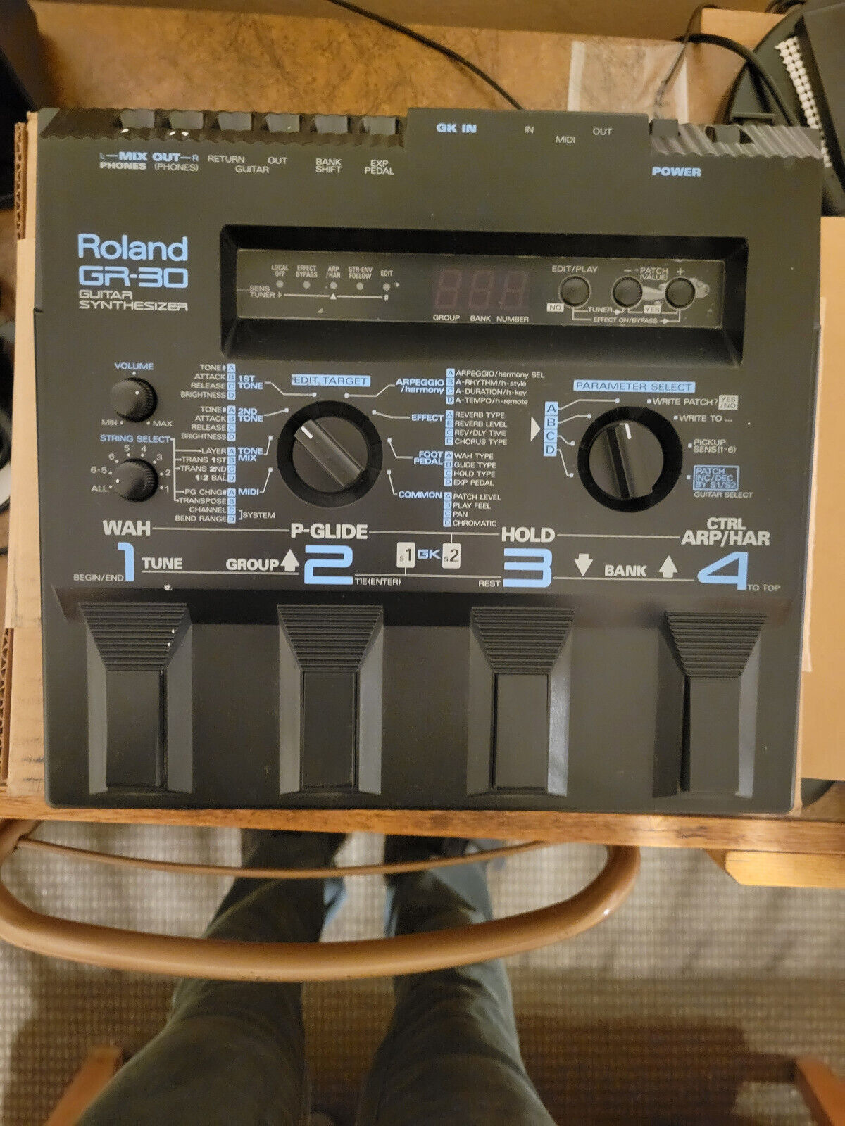  Roland GR-30 Guitar Synthesizer with power transformer & original owners manual